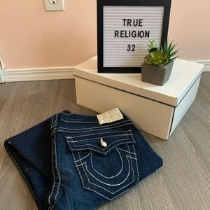 •True religion jeans